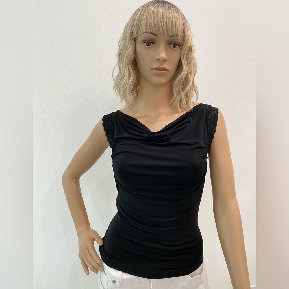 BCBG MaxAzria Black Feminine Top - Picture 2 of 12